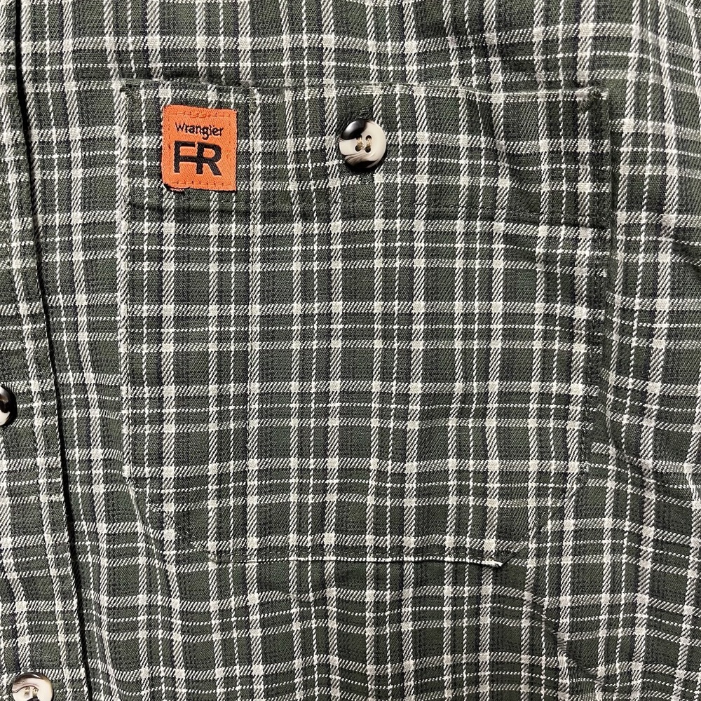 Wrangler Shirt Mens XLT Green Plaid Riggs Workwear FR Fire Resistant HRC2 - Picture 4 of 11